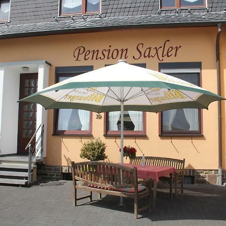 Pension-Saxler Neichen Buitenkant foto